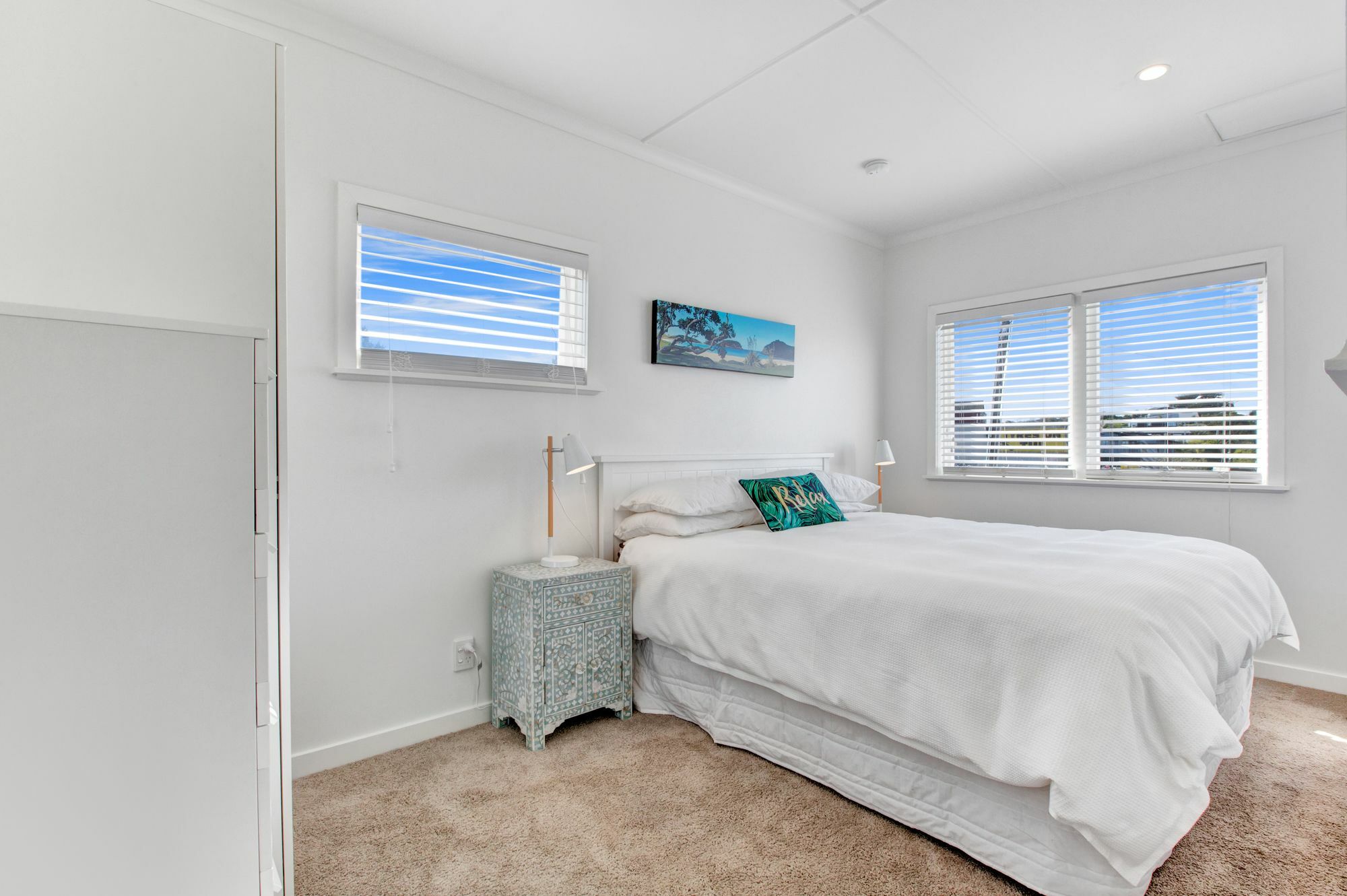 The Little Blue Bach In Oneroa Village By Waiheke Unlimited Buitenkant foto